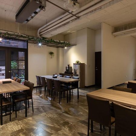 Hotel Brown - Chihkan Branch Tainan Exterior photo