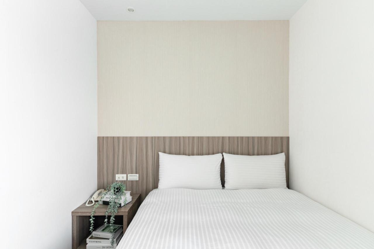 Hotel Brown - Chihkan Branch Tainan Exterior photo