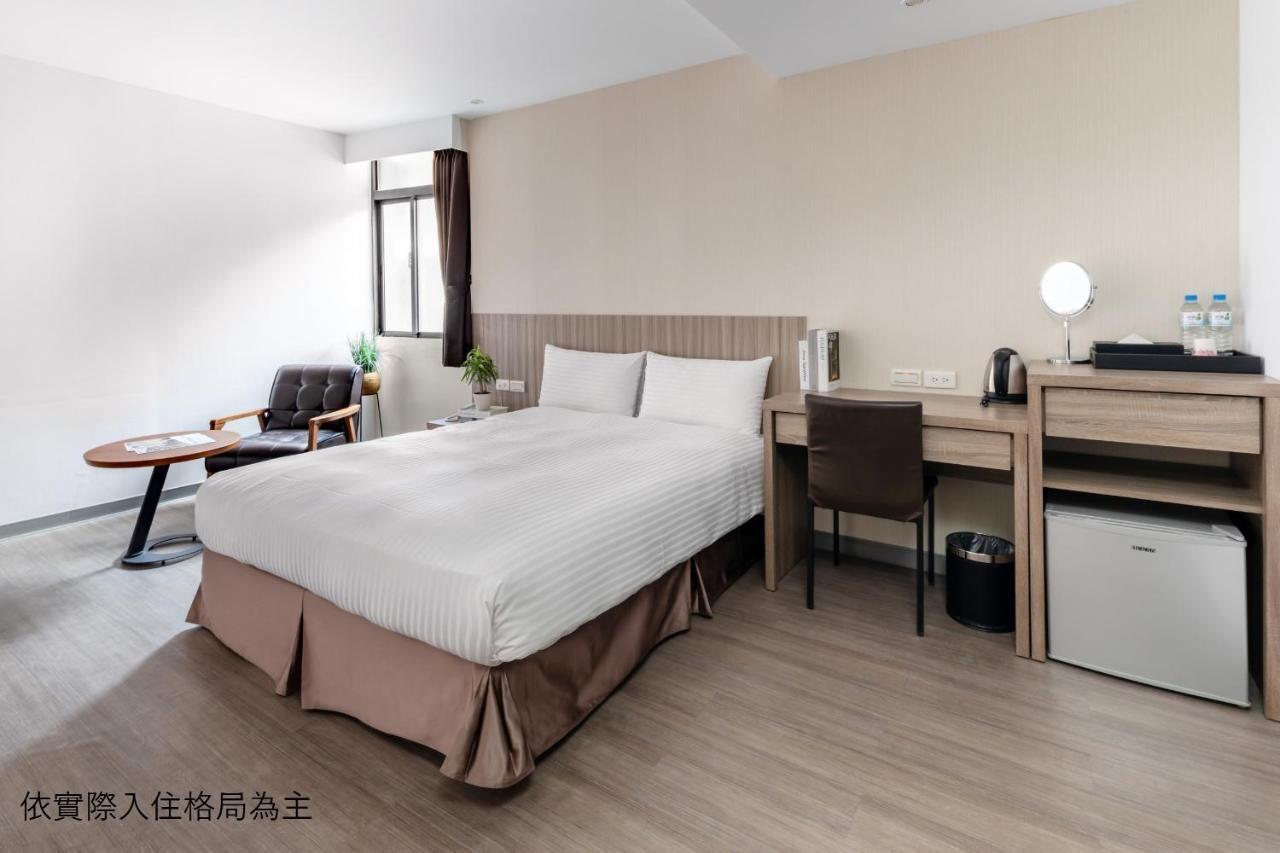 Hotel Brown - Chihkan Branch Tainan Exterior photo